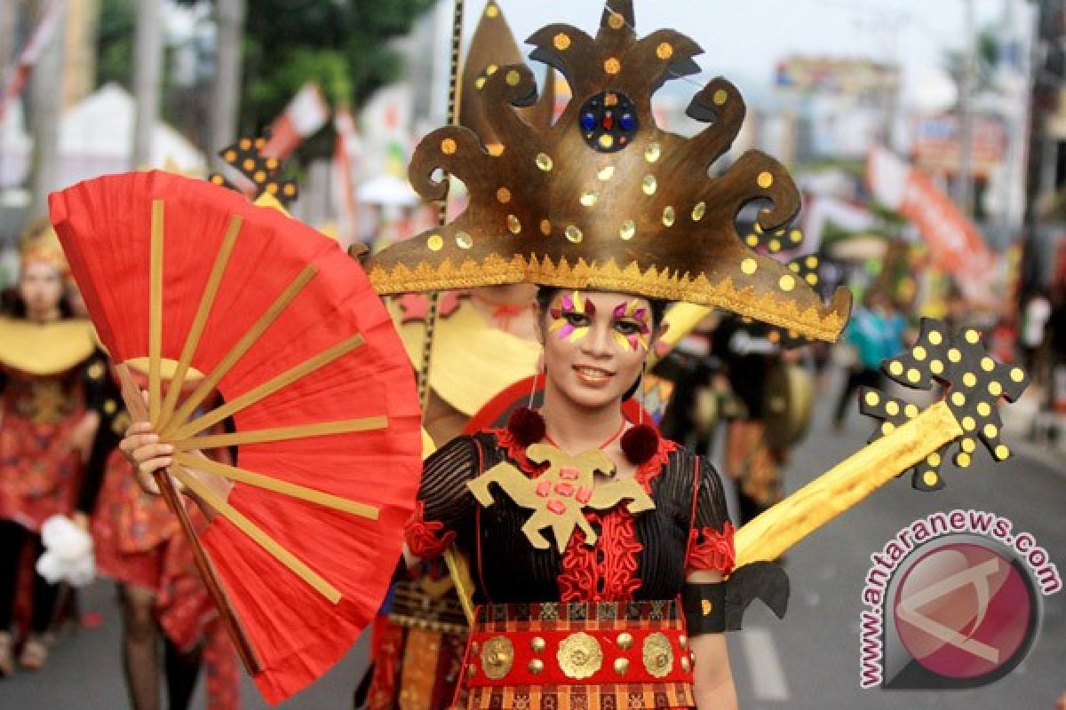 Pemkot Bandarlampung Gelar Pawai Budaya 