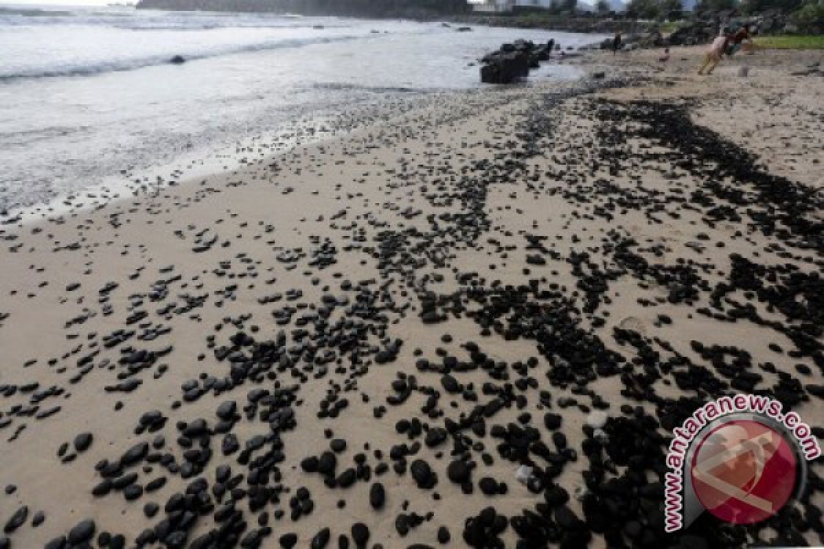 Panglima Laot: batu bara cemari kawasan wisata Lampuuk, Aceh Besar