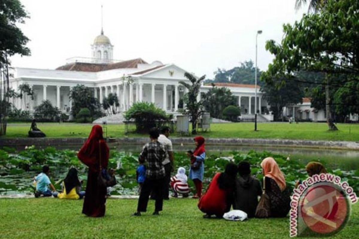 Presiden persilahkan masyarakat berkunjung ke Istana