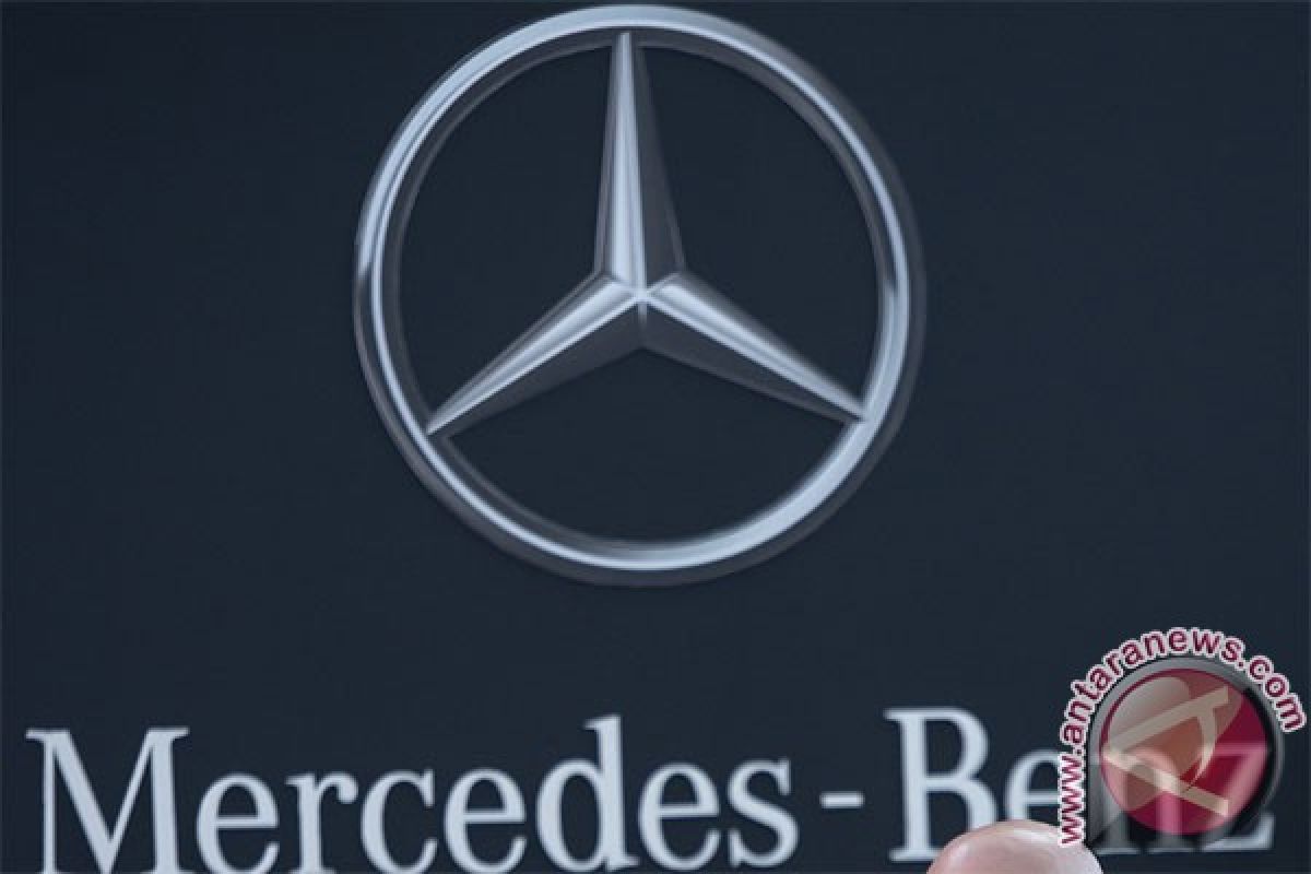 Mercedes-Benz tarik sedikitnya sejuta unit mobil, masalah "airbag"