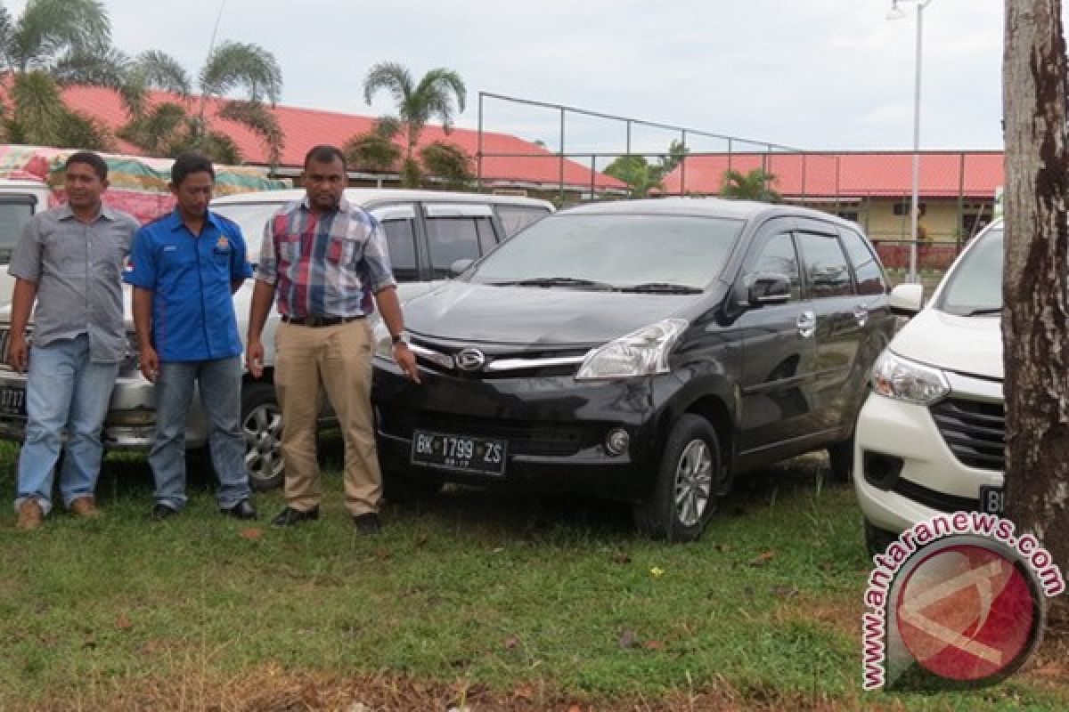 Polisi Singkil Bongkar Penjualan Mobil Bodong