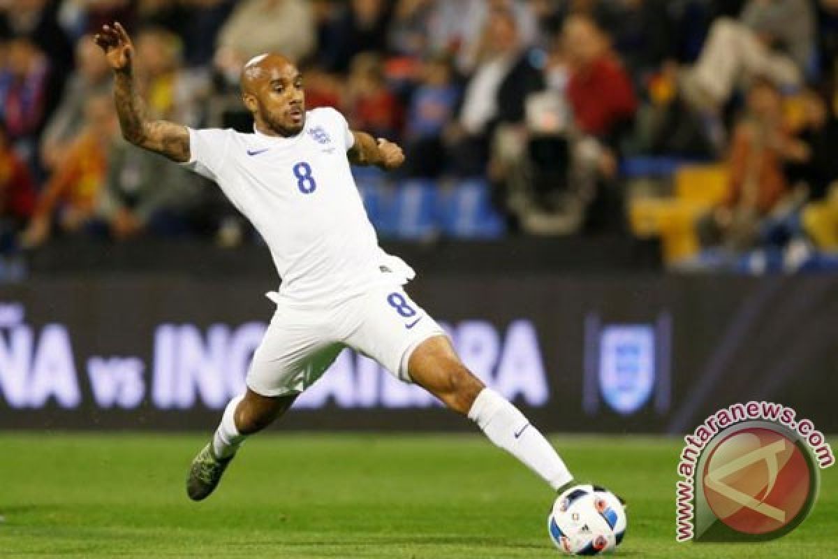 Southgate maklumi keputusan Delph pulang menyambut kelahiran anaknya