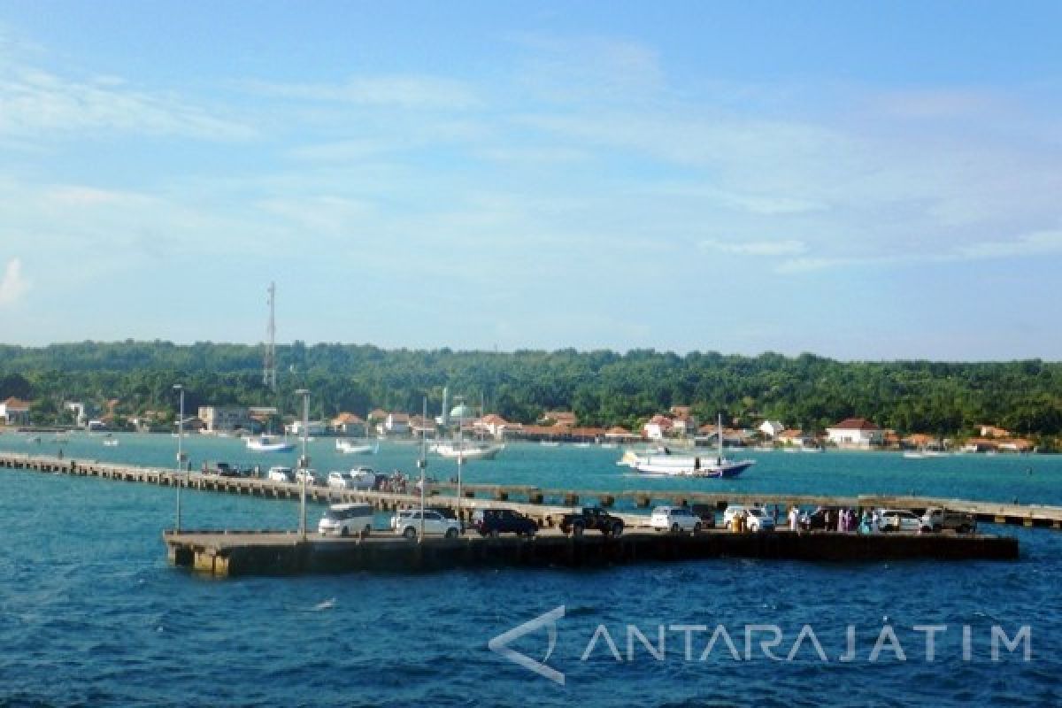 Mencari Setrum di Pulau Sapudi