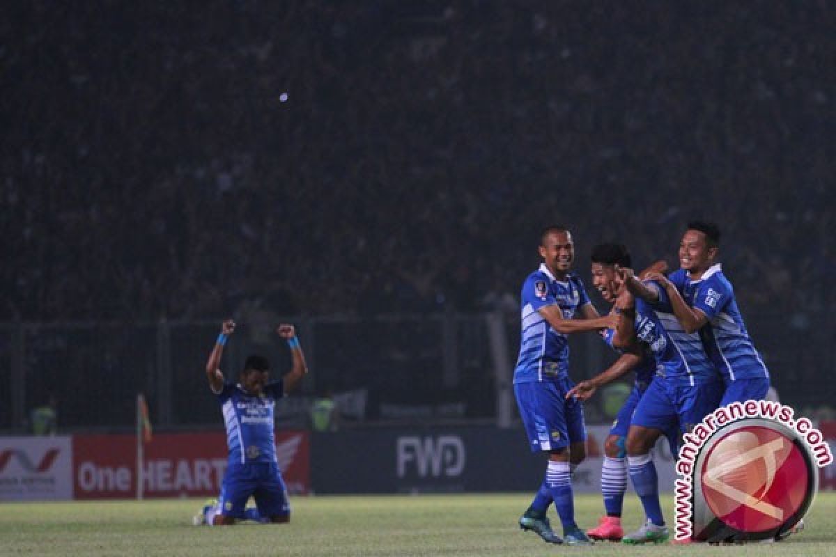 Madura United Tahan Imbang Persib 0-0