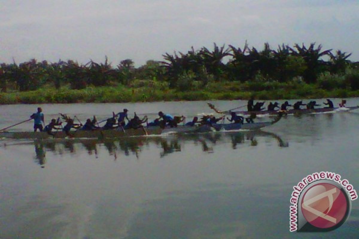 Festival Perahu Naga diharapkan berdampak positif pariwisata