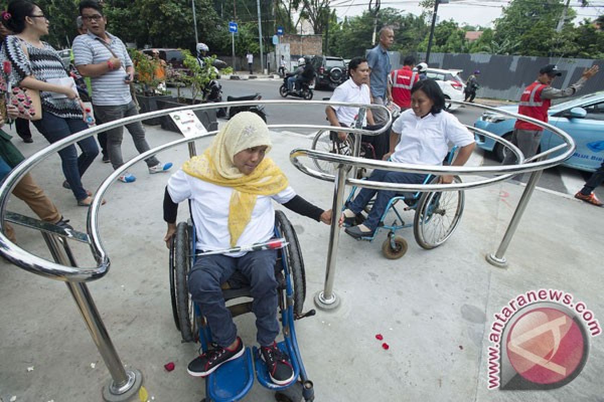 Memfasilitasi kaum disabilitas mudik