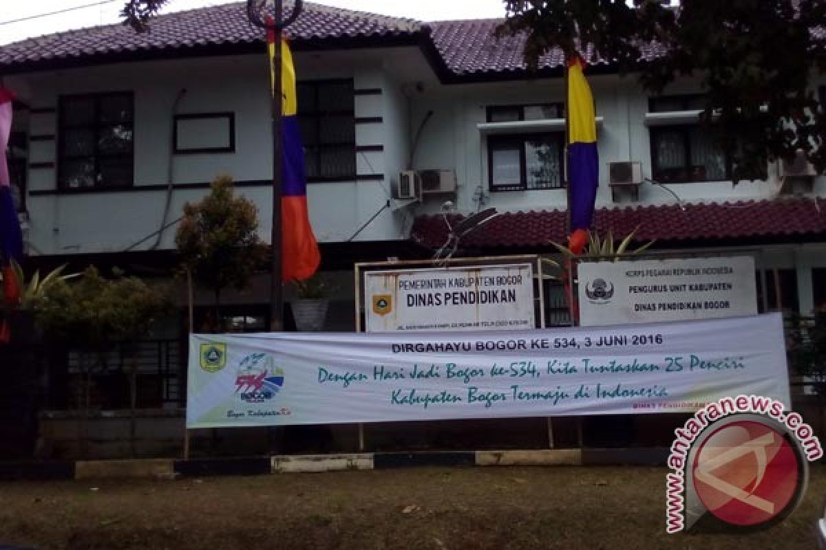 Disdik Kabupaten Bogor Kebanjiran Pertanyaan Soal KIP