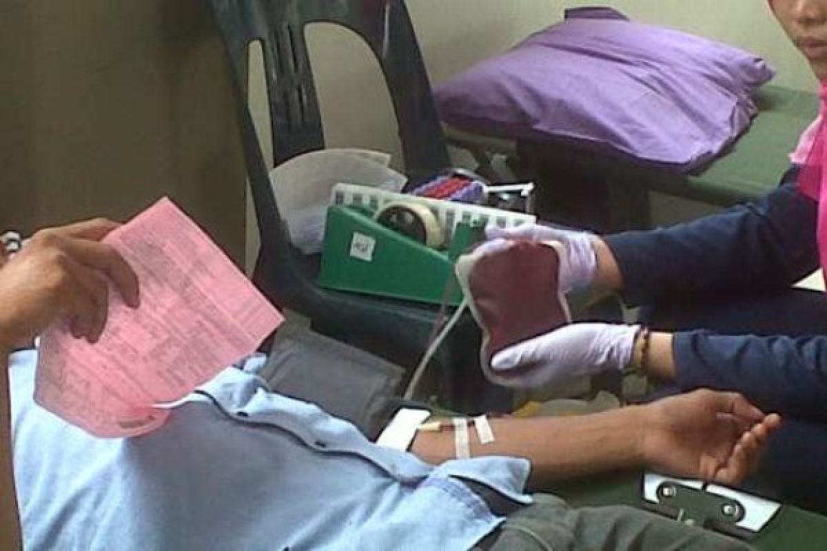 Warga HKBP Se-Pekanbaru Lakukan Aksi Donorkan Darahnya