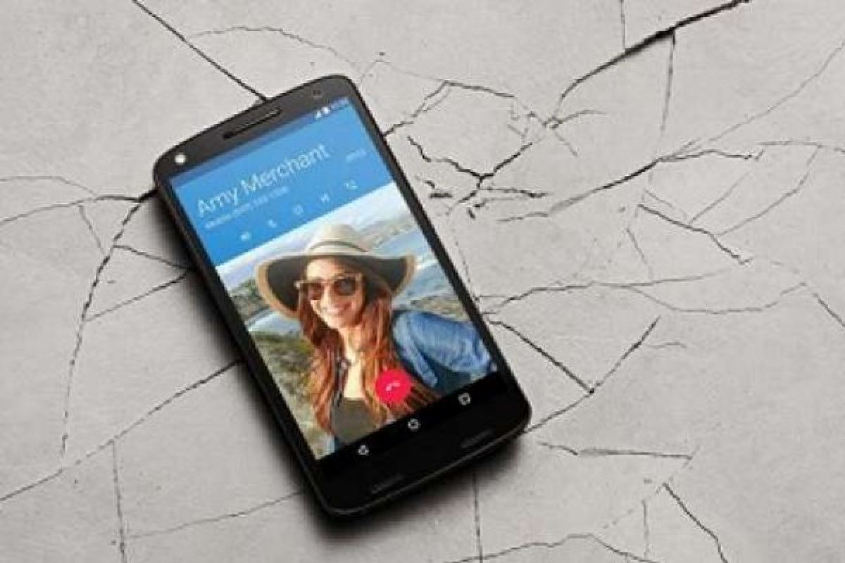 Motorola Usung Teknologi Layar Anti Pecah ShatterShield