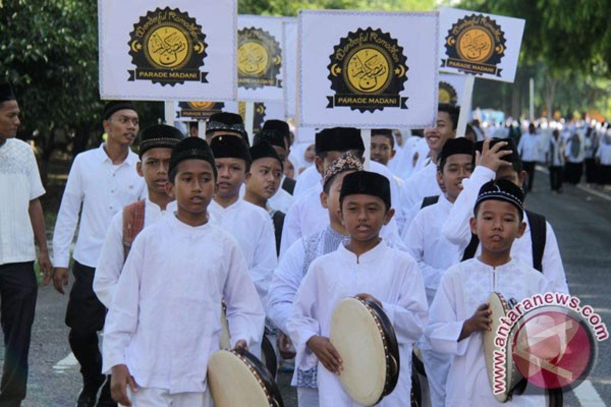 Warga Palembang padati pasar siapkan menu sahur