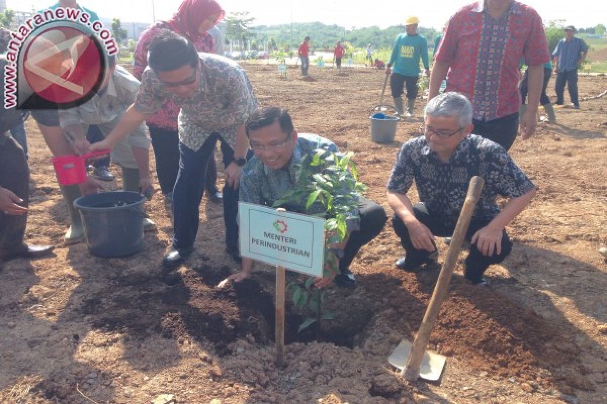 Menperin ingatkan pengelola kawasan industri patuhi aturan RTH