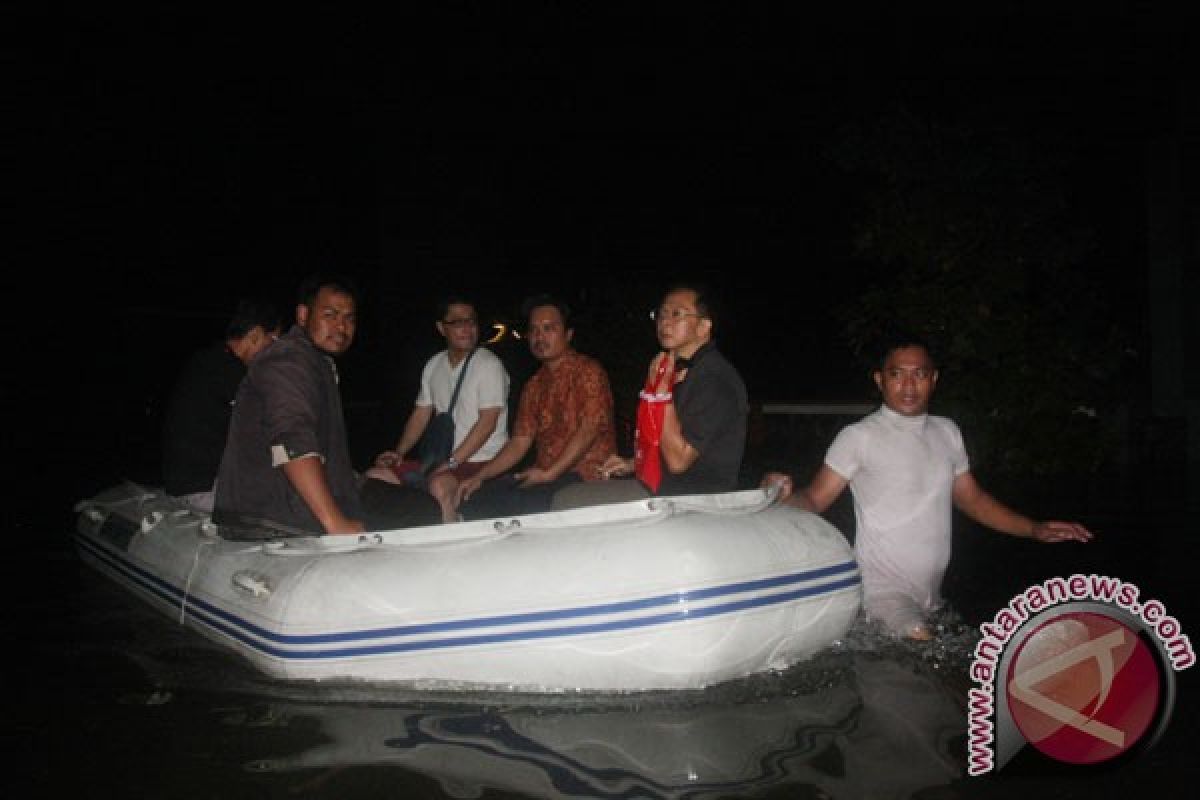 Banjir genangi Muara Angke