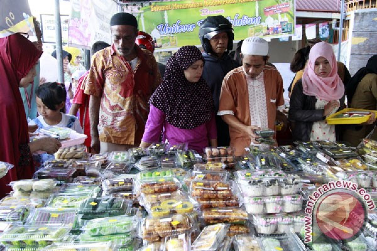 Bandara Soekarno-Hatta siapkan 141.000 takjil selama Ramadhan