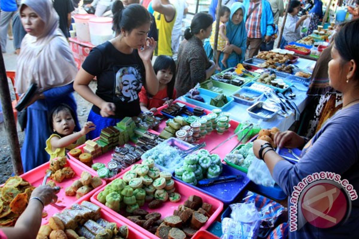 Perempuan Lebak bangkitkan ekonomi keluarga selama Ramadhan