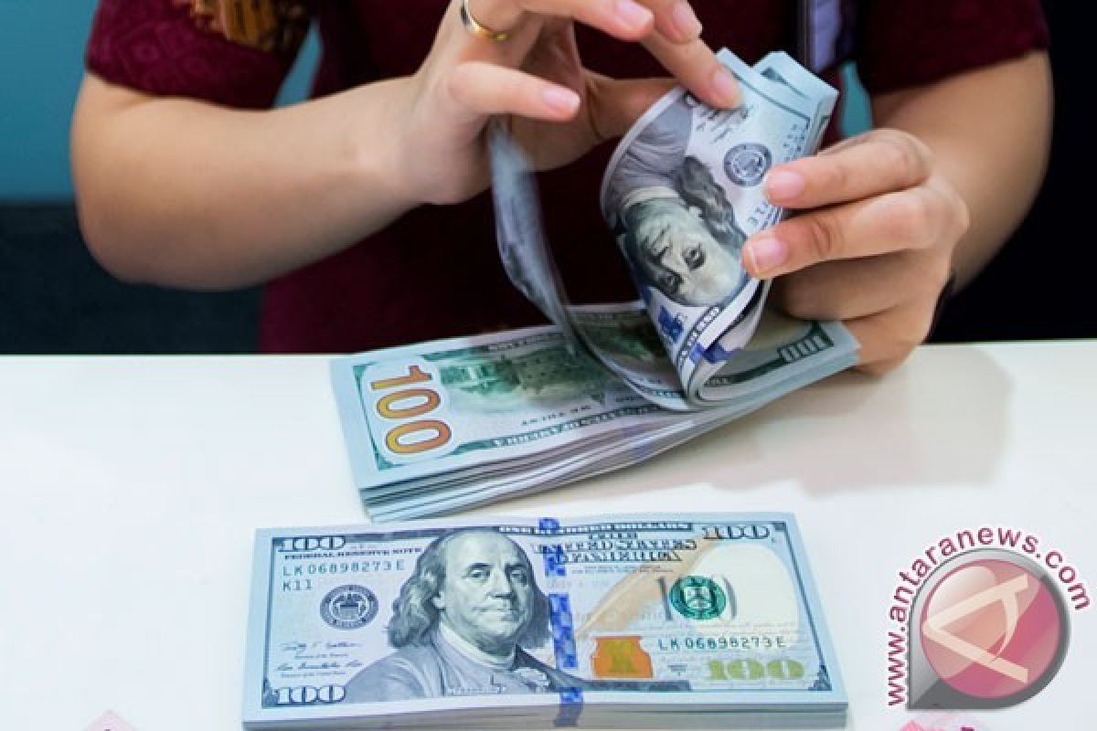 Dolar AS Melemah Setelah Pidato Yellen