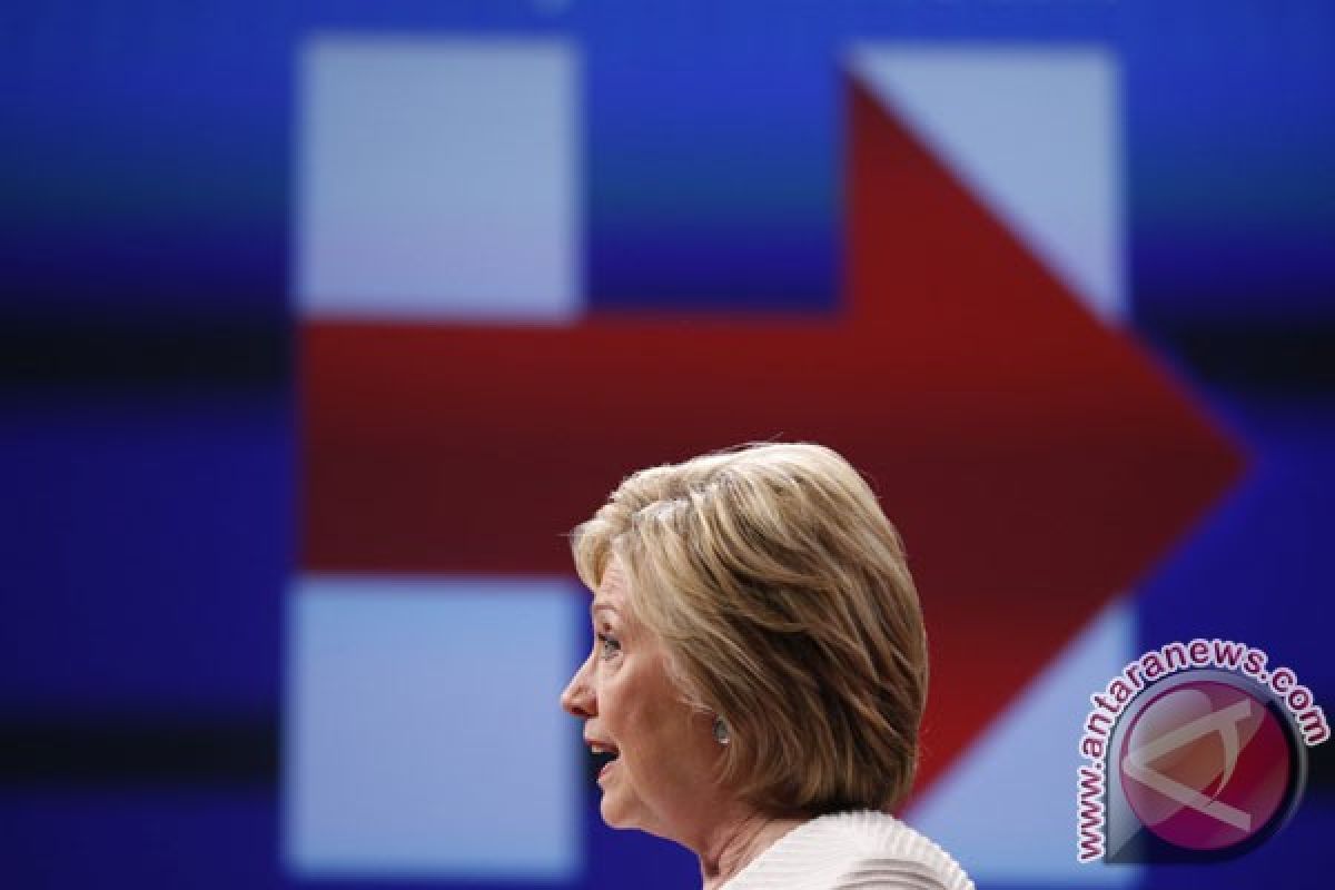 Hillary Clinton resmi calon presiden dari Demokrat