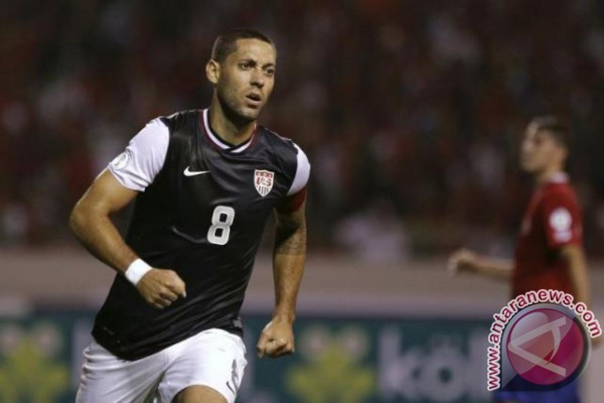 Clint Dempsey antar AS ke final Piala Concacaf