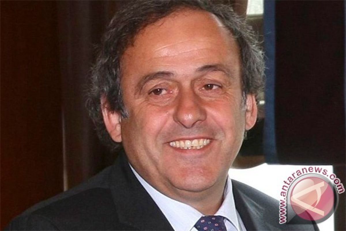 Platini diperiksa dugaan korupsi oleh Kementrian Hukum