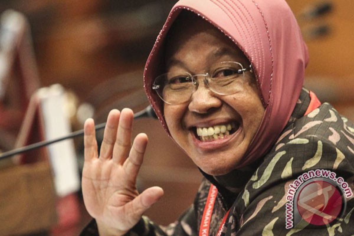 Risma minta warga bersiap hadapi persaingan global