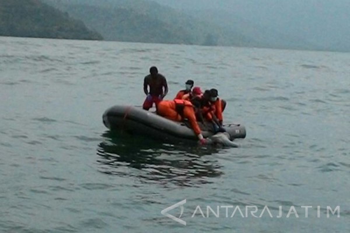 SAR Temukan Jasad Nelayan Terseret Ombak Pantai Prigi