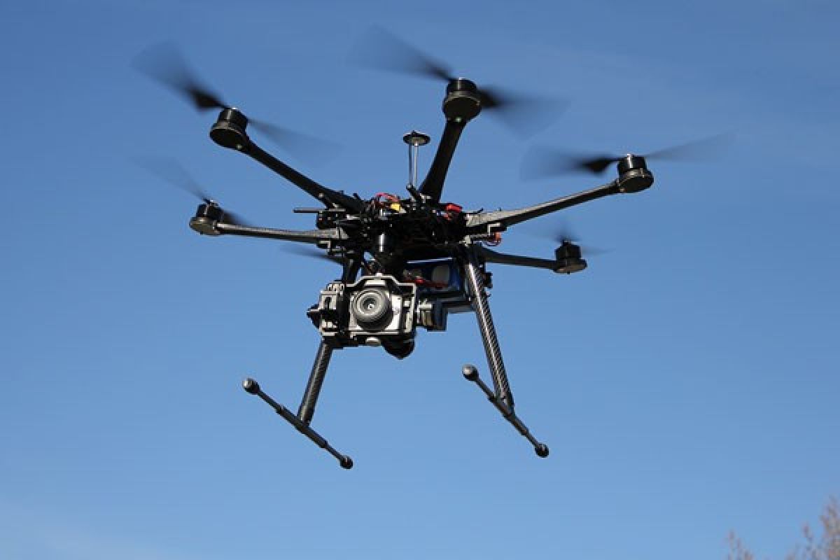 Bekasi batasi area terbang drone pemantau mudik