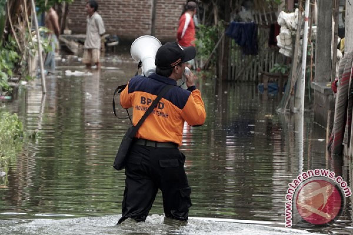 Banjir genangi sejumlah desa Cilacap