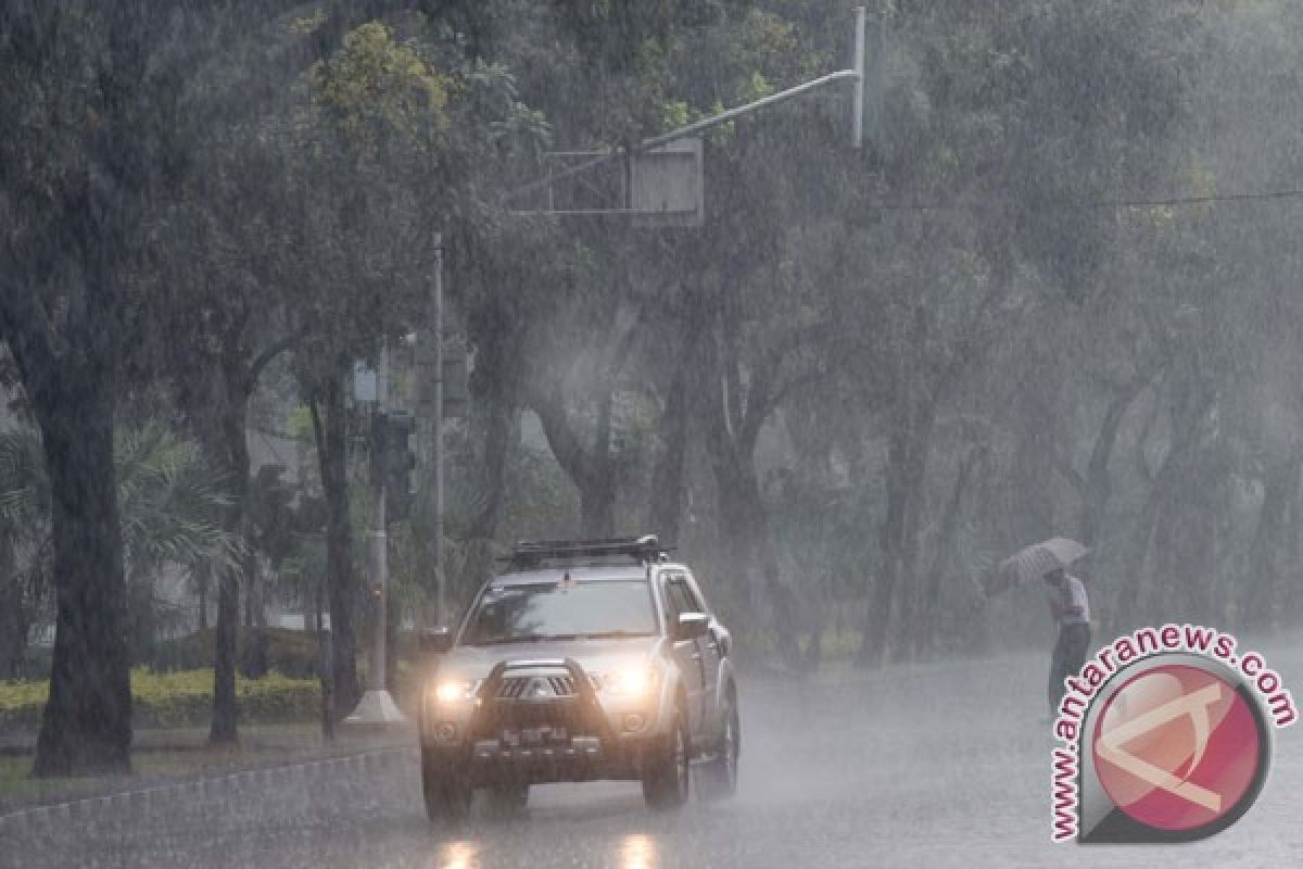 Hujan diprakirakan guyur sebagian Jabodetabek hari ini