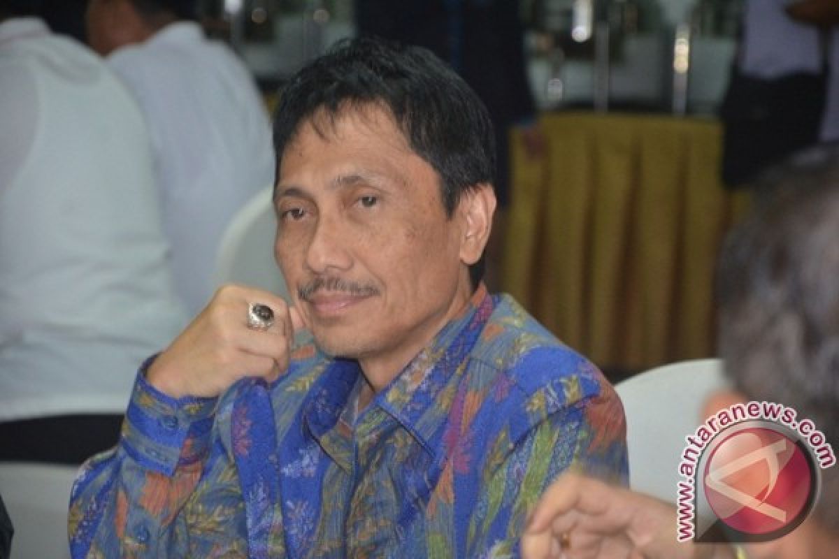 Pemkab Gorontalo Bagikan Kartu Gemilang Untuk Pendidikan 