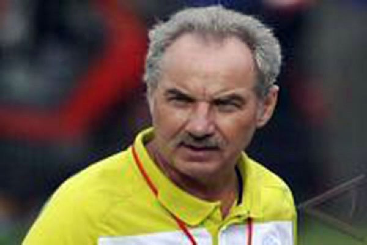 Sepak Bola - PSSI tunjuk Alfred Riedl pelatih Timnas