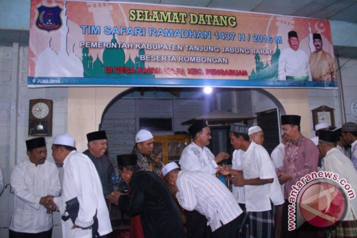 Bupati Safari Ramadhan di Kecamatan Pengabuan