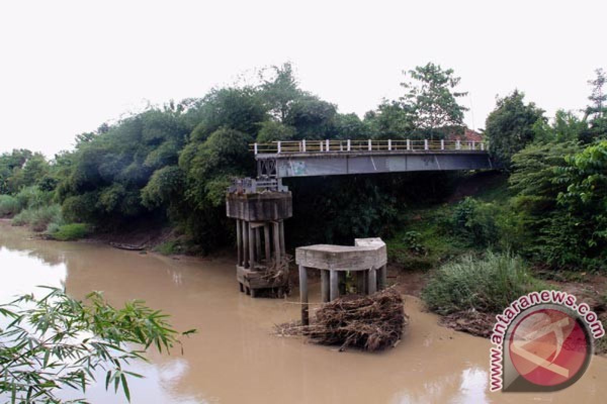 Pembangunan Jembatan Penghubung Purwakarta-Subang Dialokasikan Rp11 Miliar