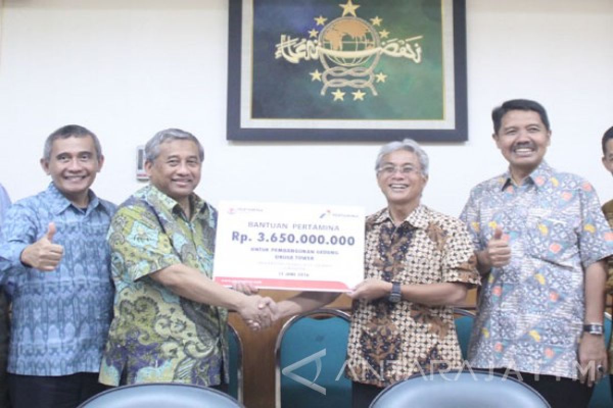 Unusa Terima CSR Pertamina Rp3,65 Miliar