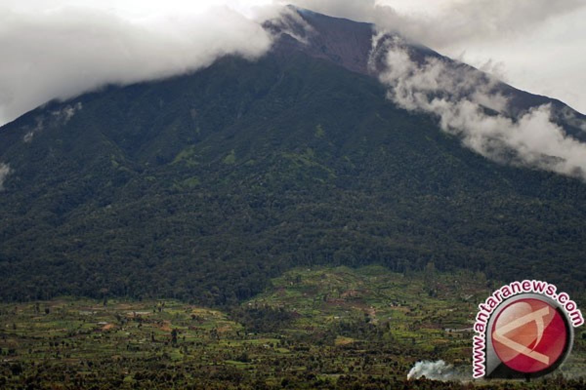 Pembangunan jalur evakuasi Gunung Kerinci belum jelas