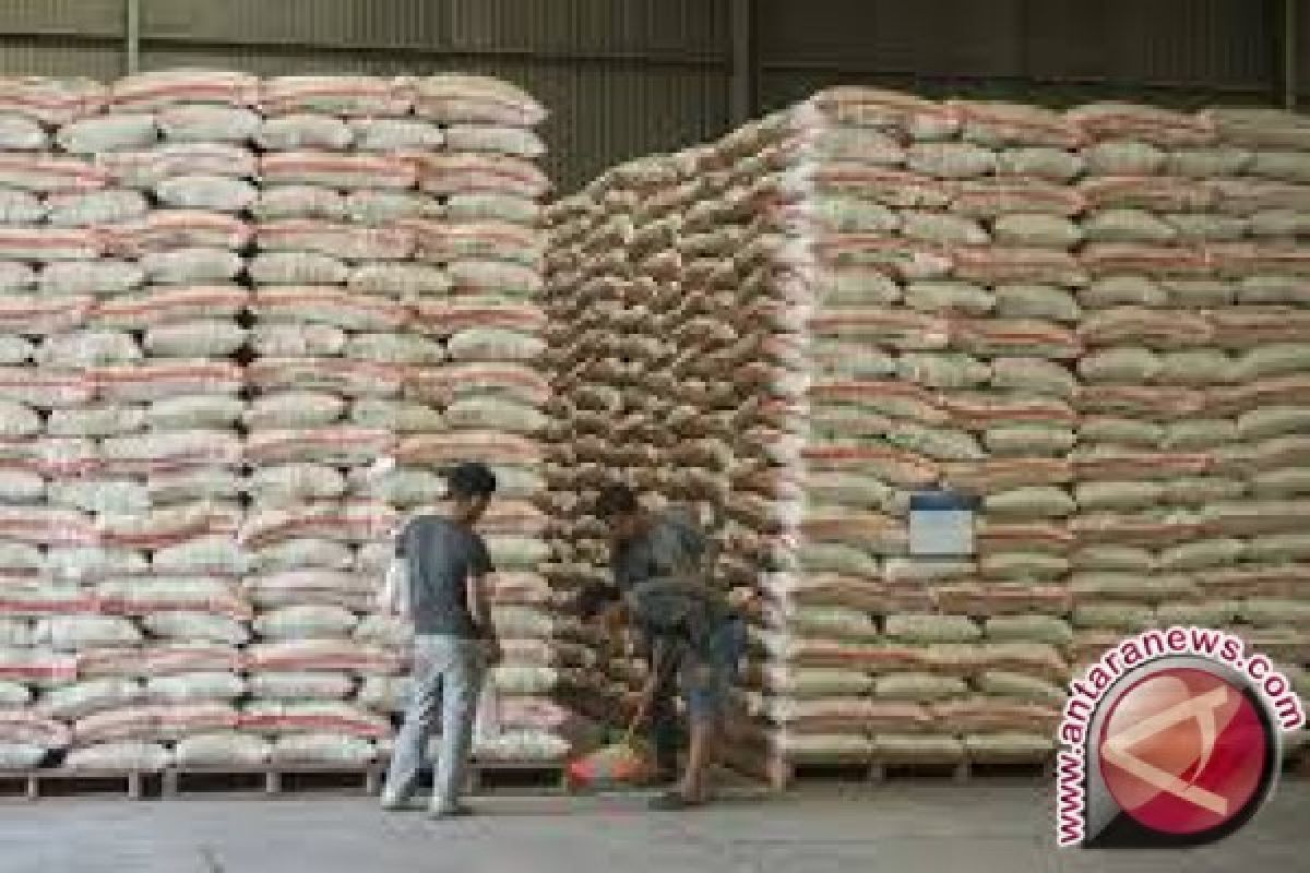 Bulog : Stok beras di Jambi 11.000 ton