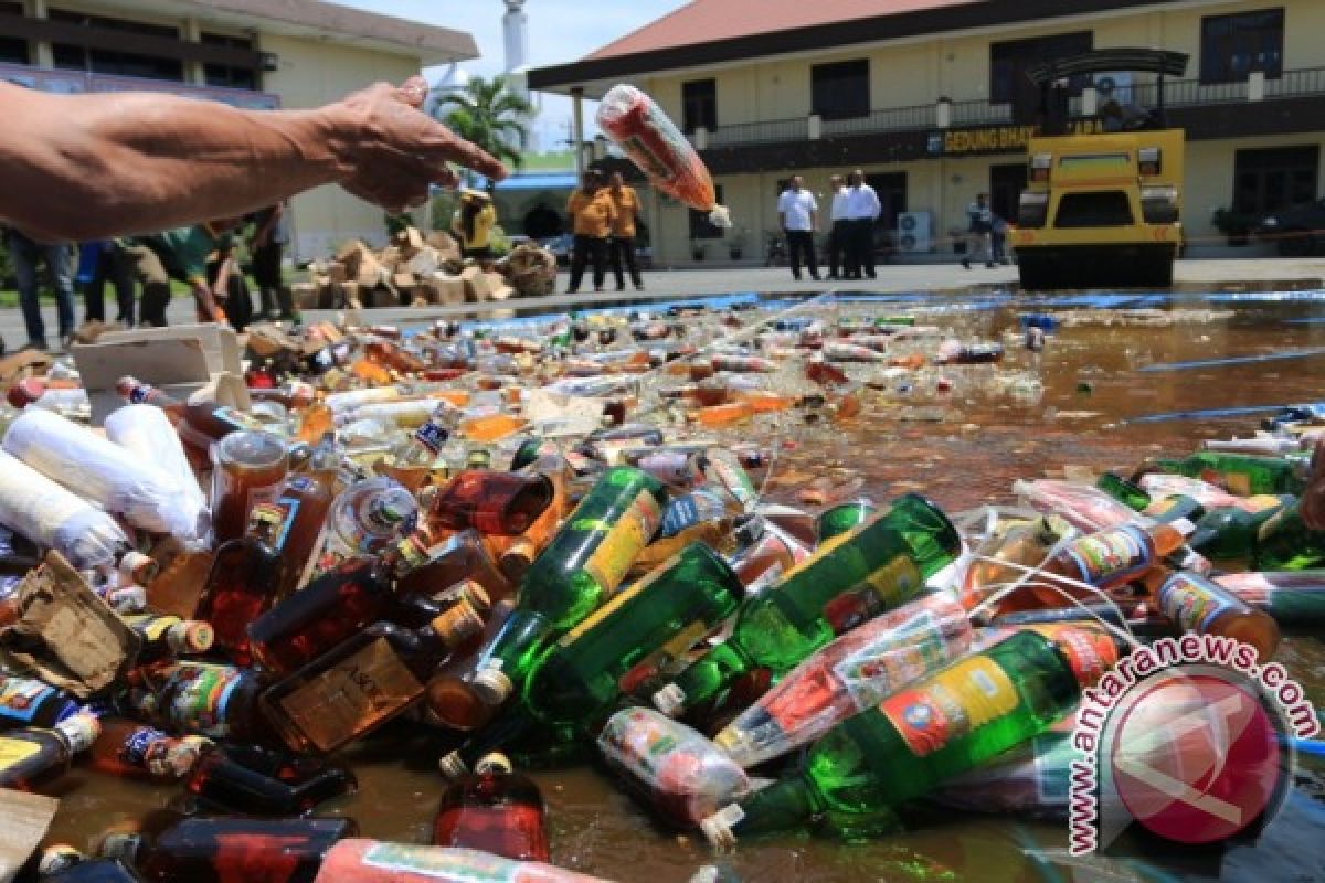 16 tewas akibat miras oplosan di Kota Palu