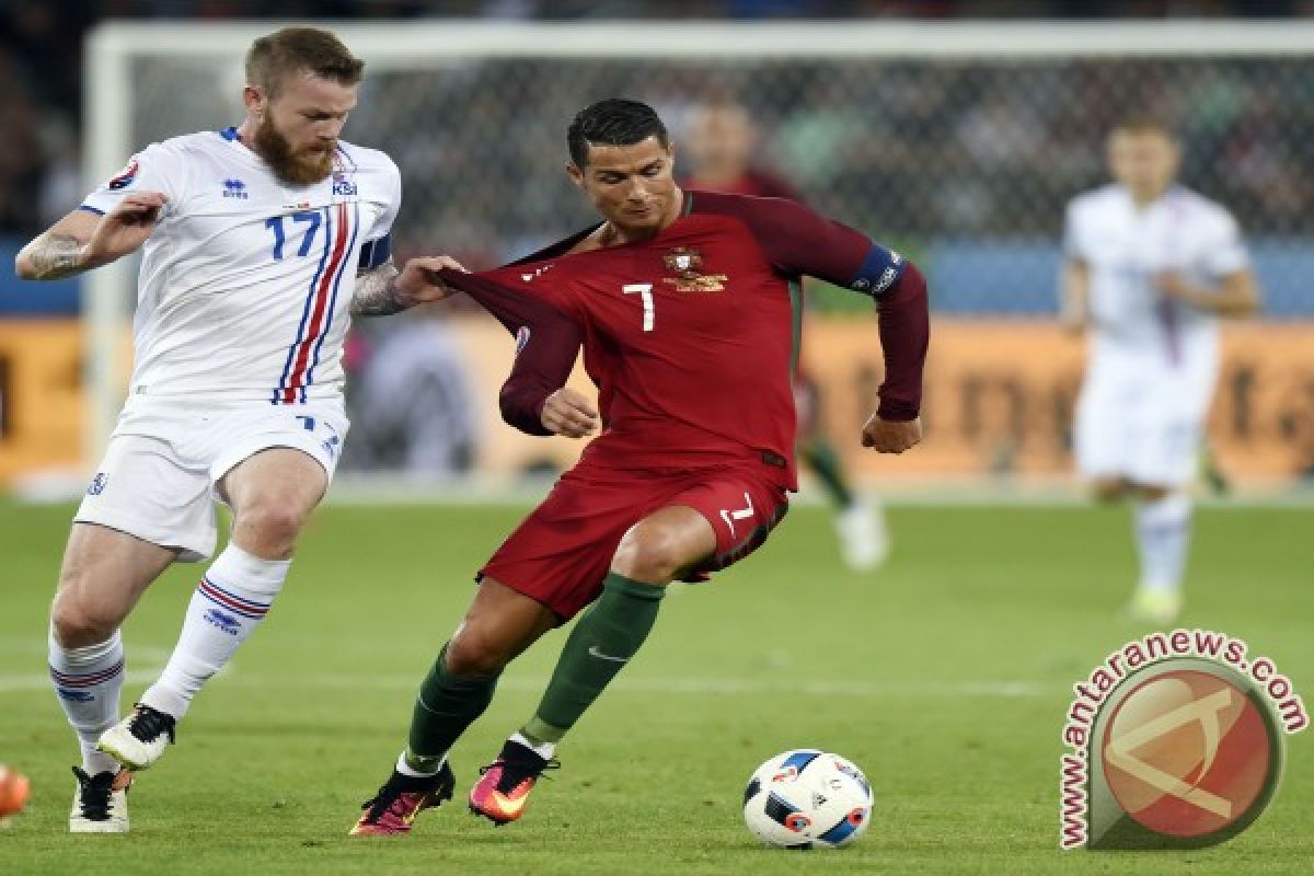 Euro 2016 - Ronaldo sindir taktik â€œParkir Busâ€ Islandia