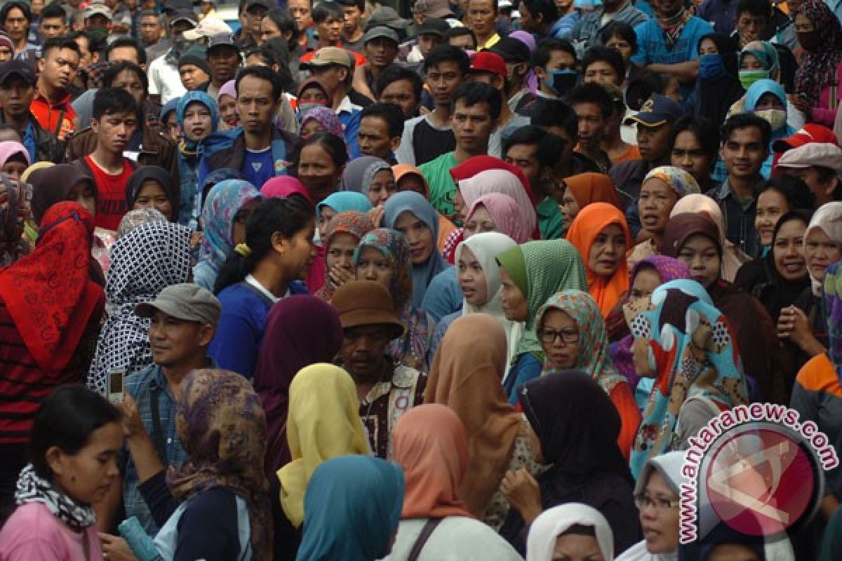 440 perusahaan di Sukabumi sudah bayarkan THR