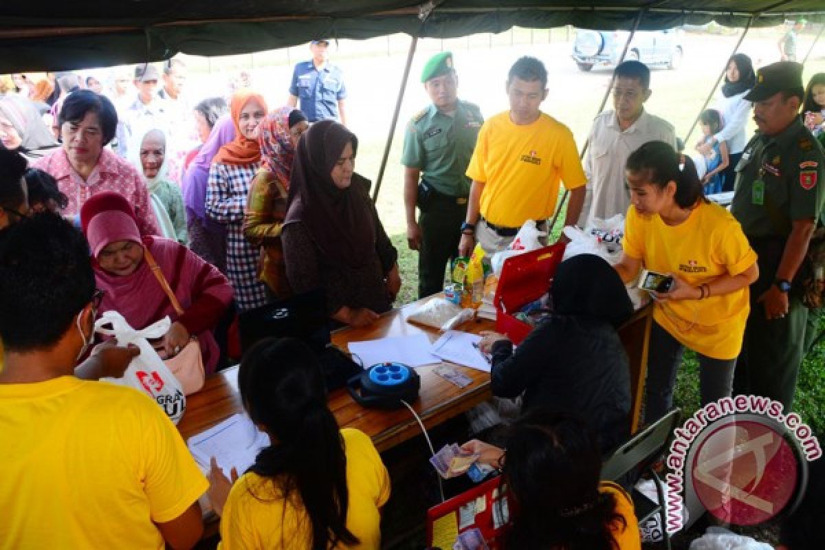 Kodim 1001 Melaksanakan Pasar Murah Di Balangan