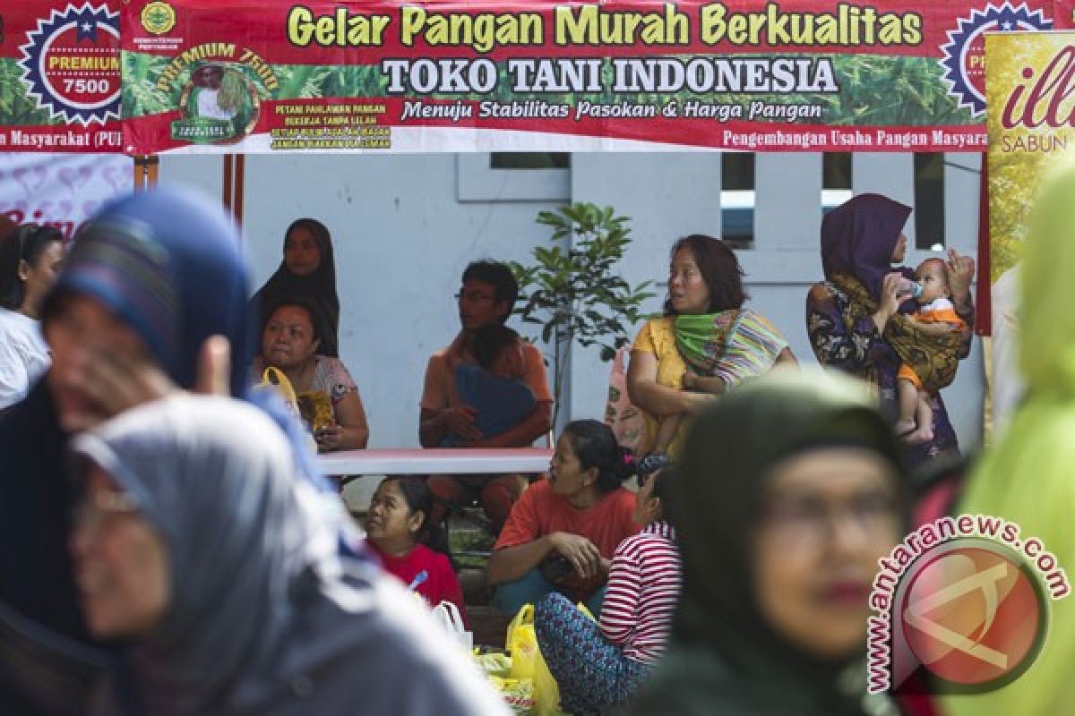 Toko Tani Kementan diserbu pengunjung mall Bogor