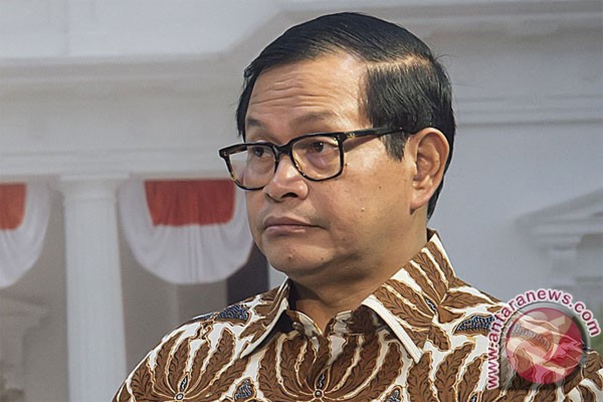 Pramono Anung nyatakan politisi terpilih menteri merupakan profesional