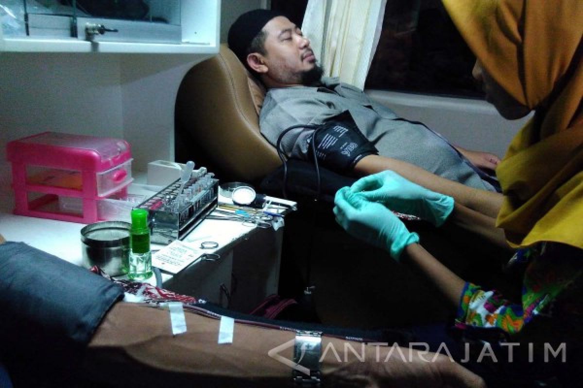 PMI Bojonegoro Himpun 25 Kantong Darah Per Hari