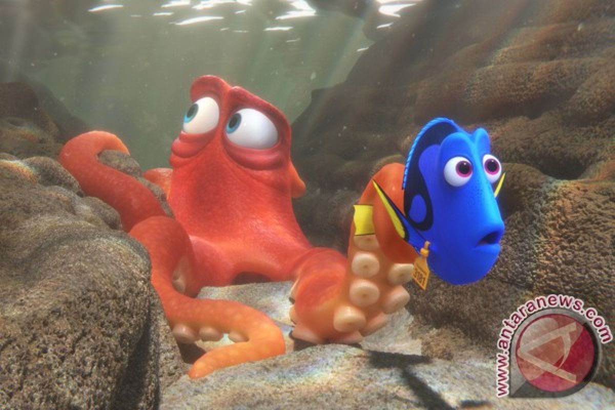 "Finding Dory" bertahan di puncak box office