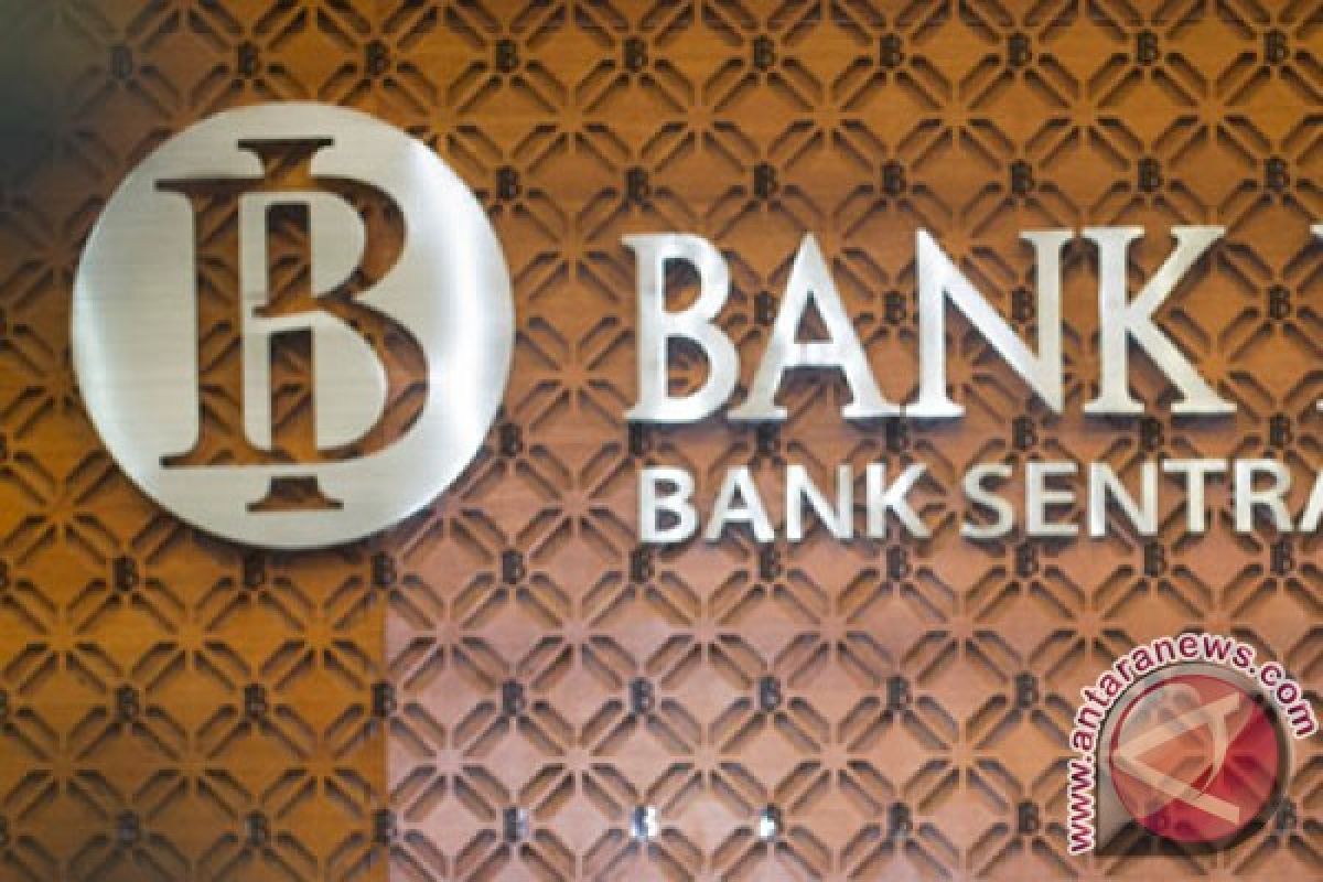 Bank Indonesia bagikan alat deteksi keaslian uang