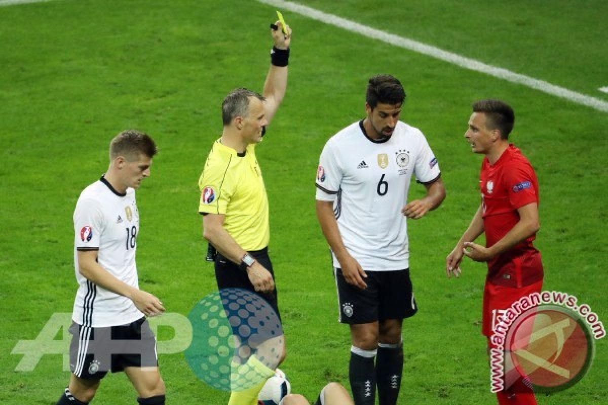 Euro 2016 - Imbang 0-0, Jerman dan Polandia berbagi satu poin