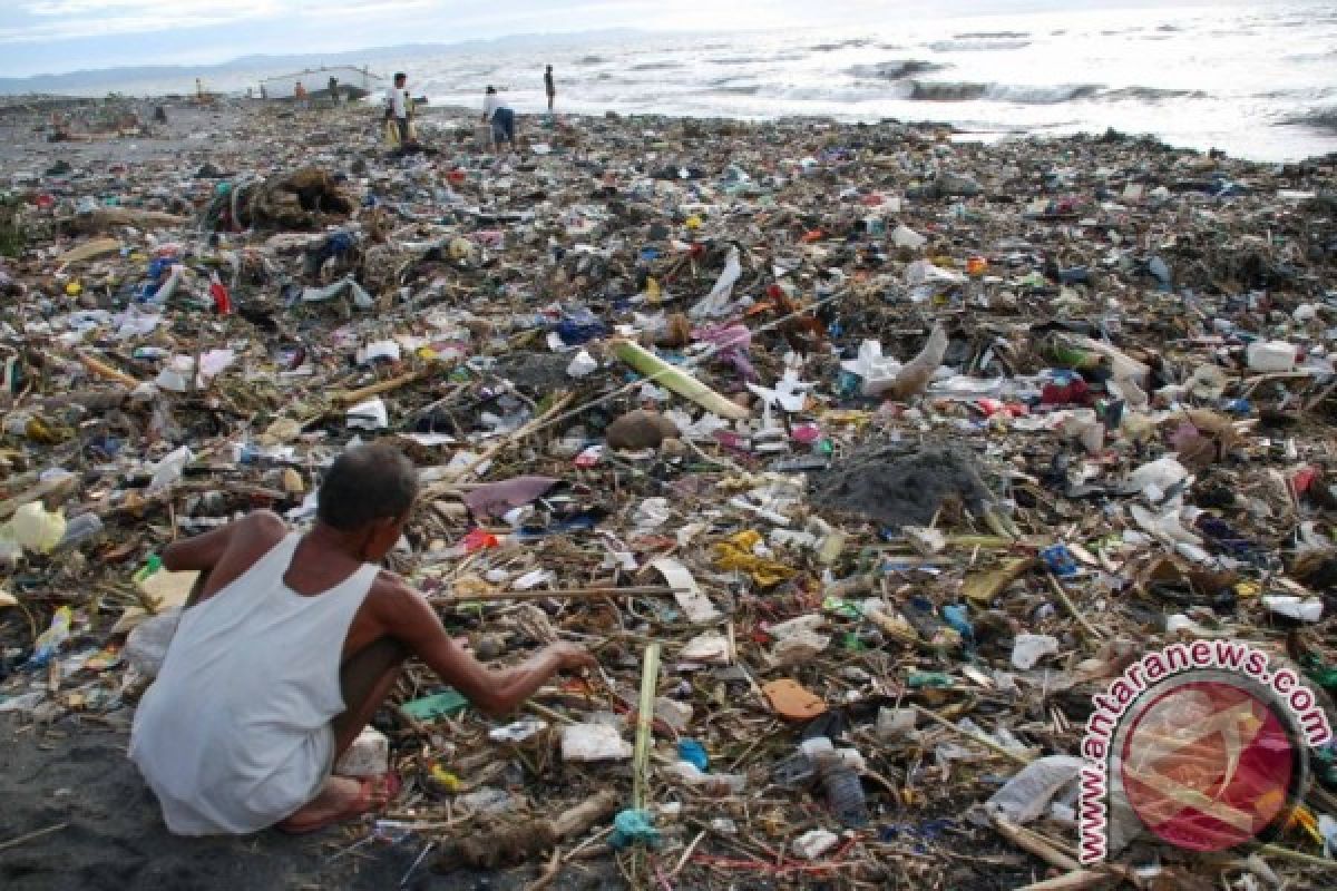 Pemkot Mataram akan bagikan 322 gerobak sampah 