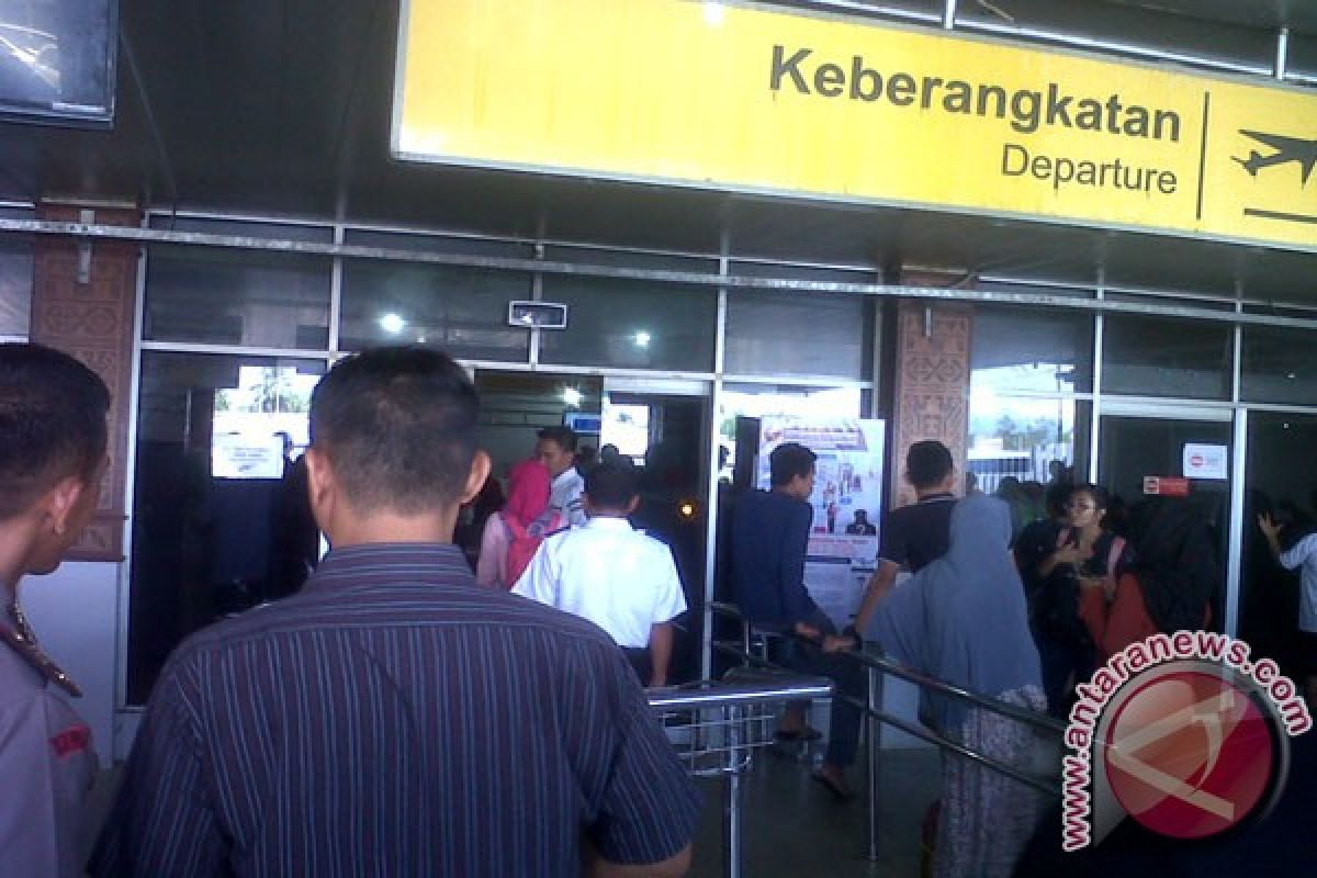 Penumpang Keluhkan Kenyamanan Bandara Radin Inten Lampung