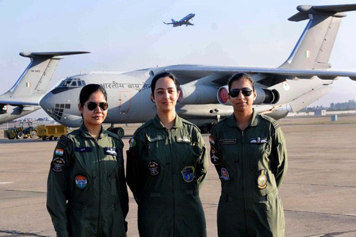 AU India kini punya pilot tempur perempuan