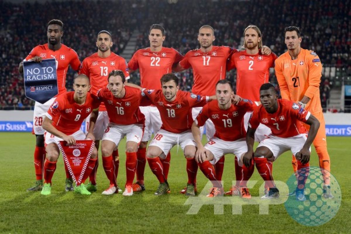 Portugal tertinggal 0-2 dari Swiss pada babak pertama