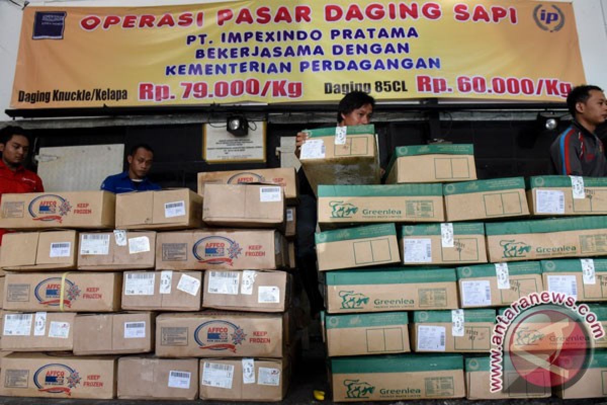 Bulog Bengkulu gelar pasar murah khusus daging sapi