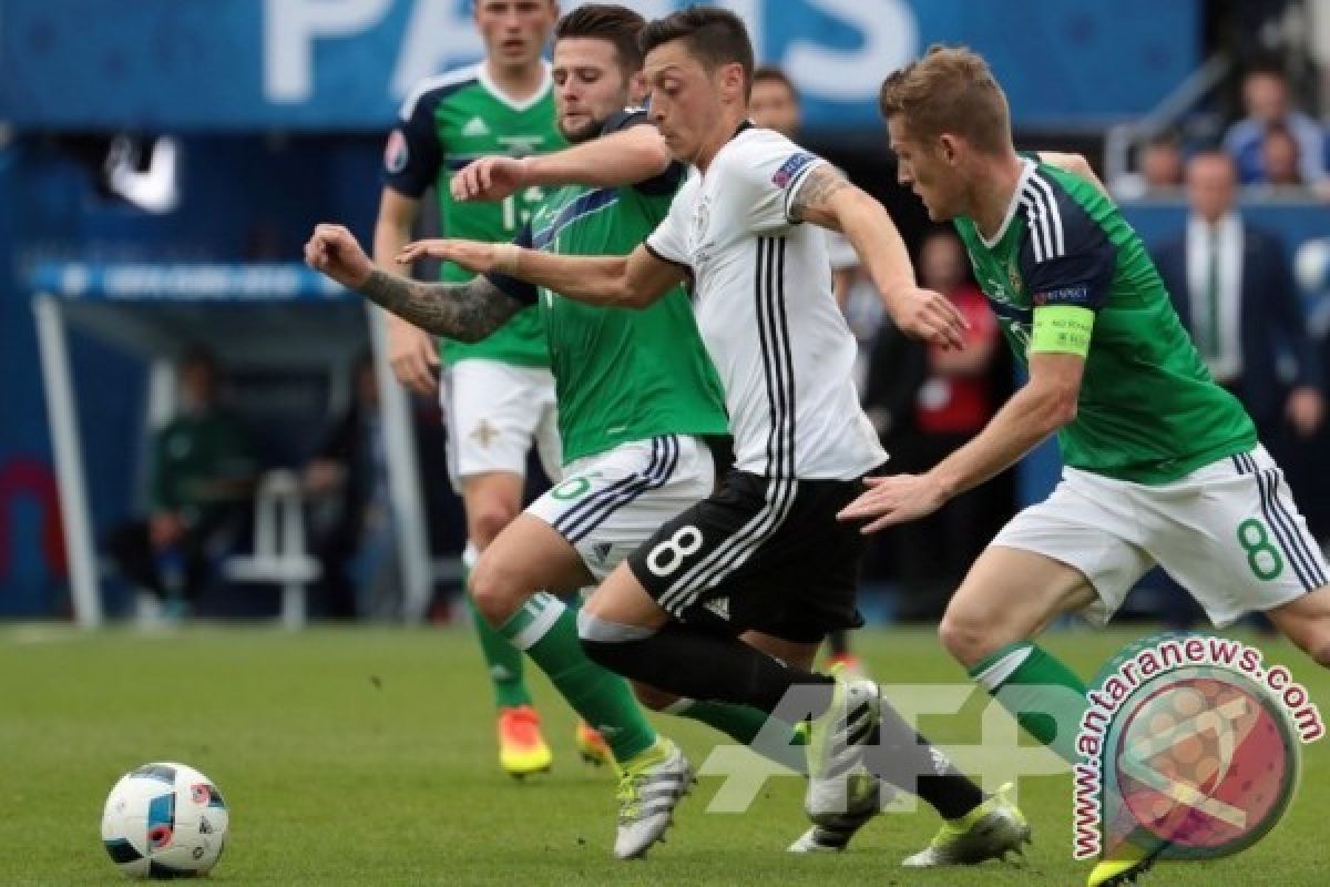 Jerman menang tipis 1-0 atas Irlandia Utara